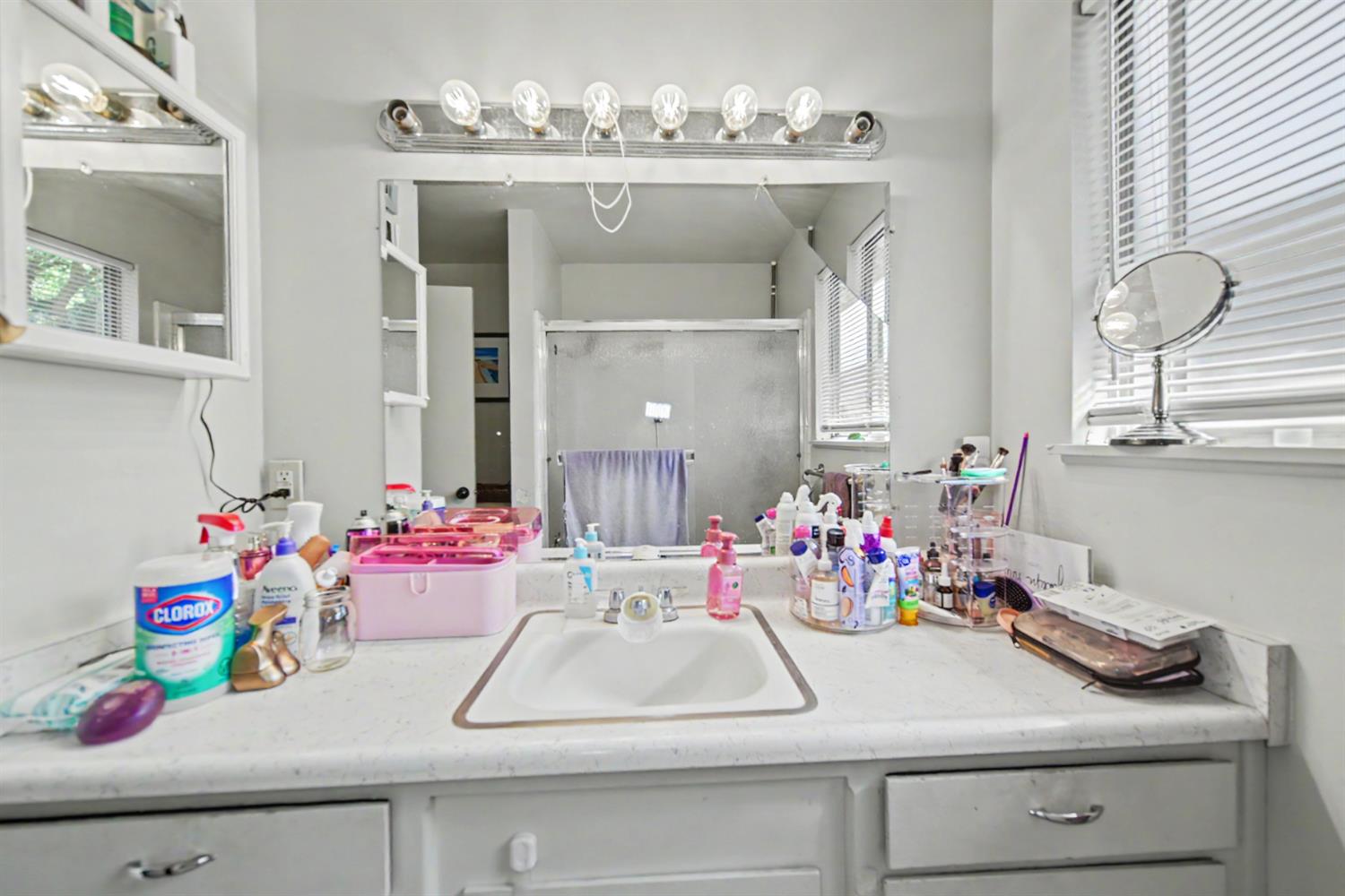 1533 West Rumble Road Modesto, CA 95350 - Photo 17 of 71 Gallery Image 17