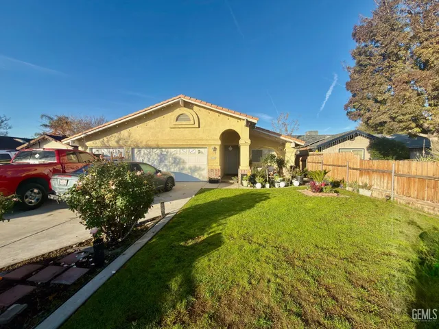 $390,000 | Undisclosed Address, Bakersfield, CA 93304