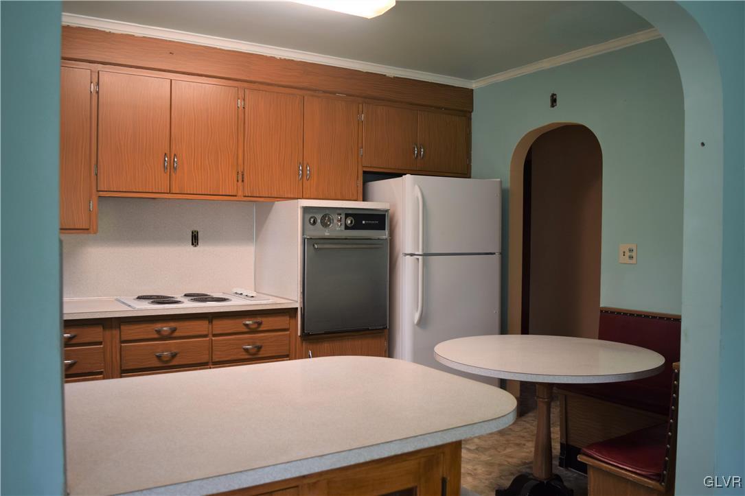 133 West Center Street Wind Gap, PA 18091 - Photo 13 of 17