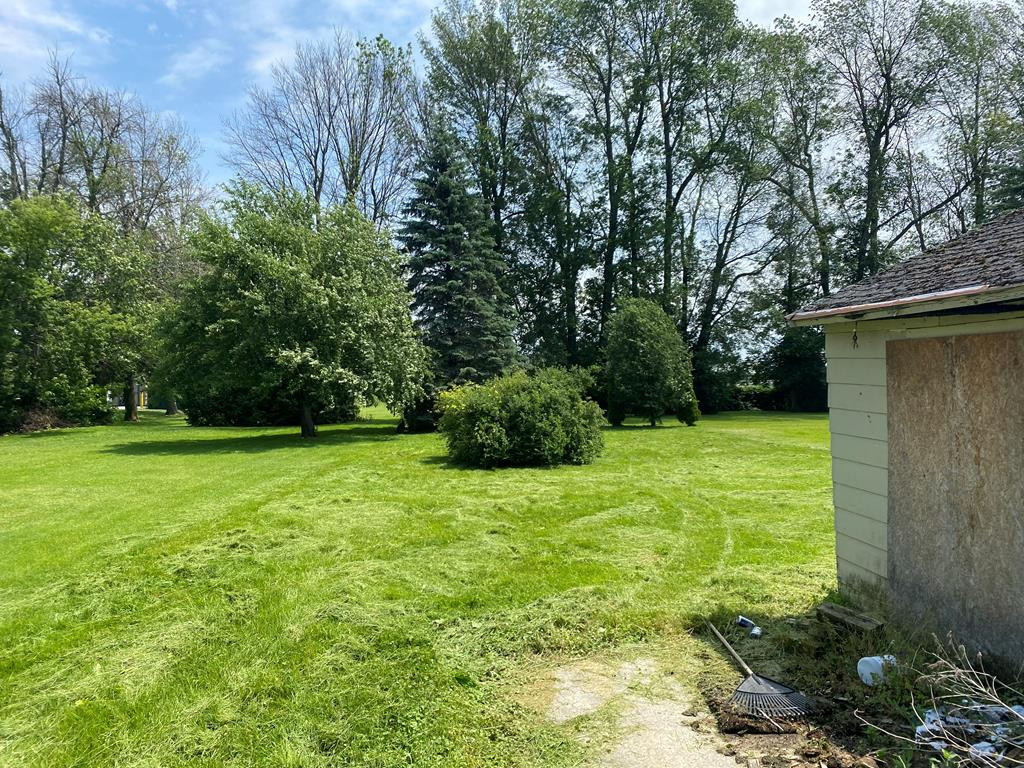 27 Lake Street Rouses Point, NY 12979 - Photo 12 of 14 Gallery Image 12