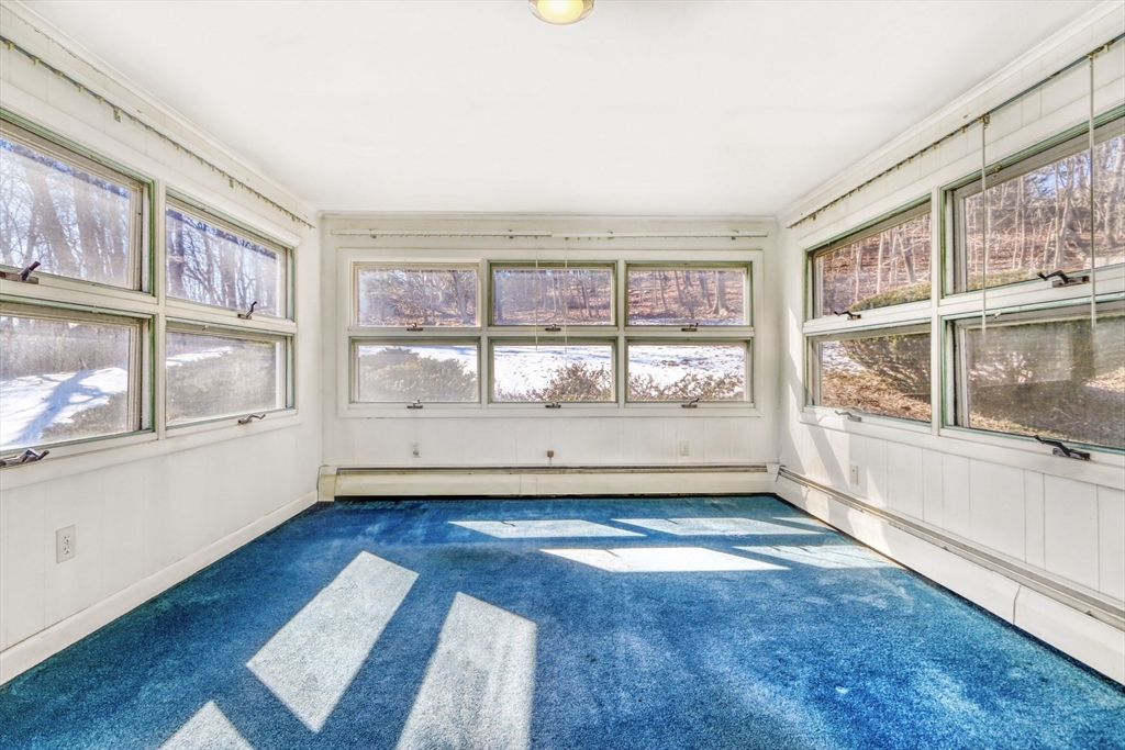 62 Cranmore Lane Melrose, MA 02176 - Photo 11 of 42