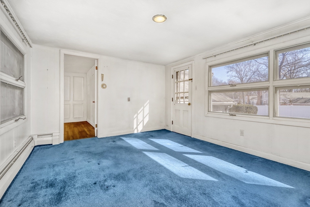 62 Cranmore Lane Melrose, MA 02176 - Photo 12 of 42