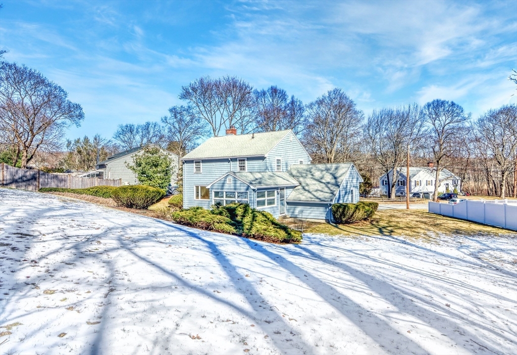 62 Cranmore Lane Melrose, MA 02176 - Photo 35 of 42