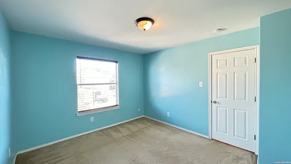 $1,695 | 9506 Mustang Farm, San Antonio, TX 78254