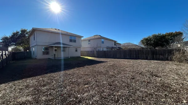 $1,695 | 9506 Mustang Farm, San Antonio, TX 78254
