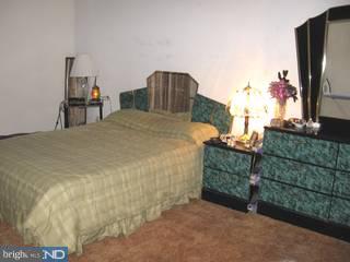9475 Ashton Road Philadelphia, PA 19114 - Photo 5 of 6 Gallery Image 5