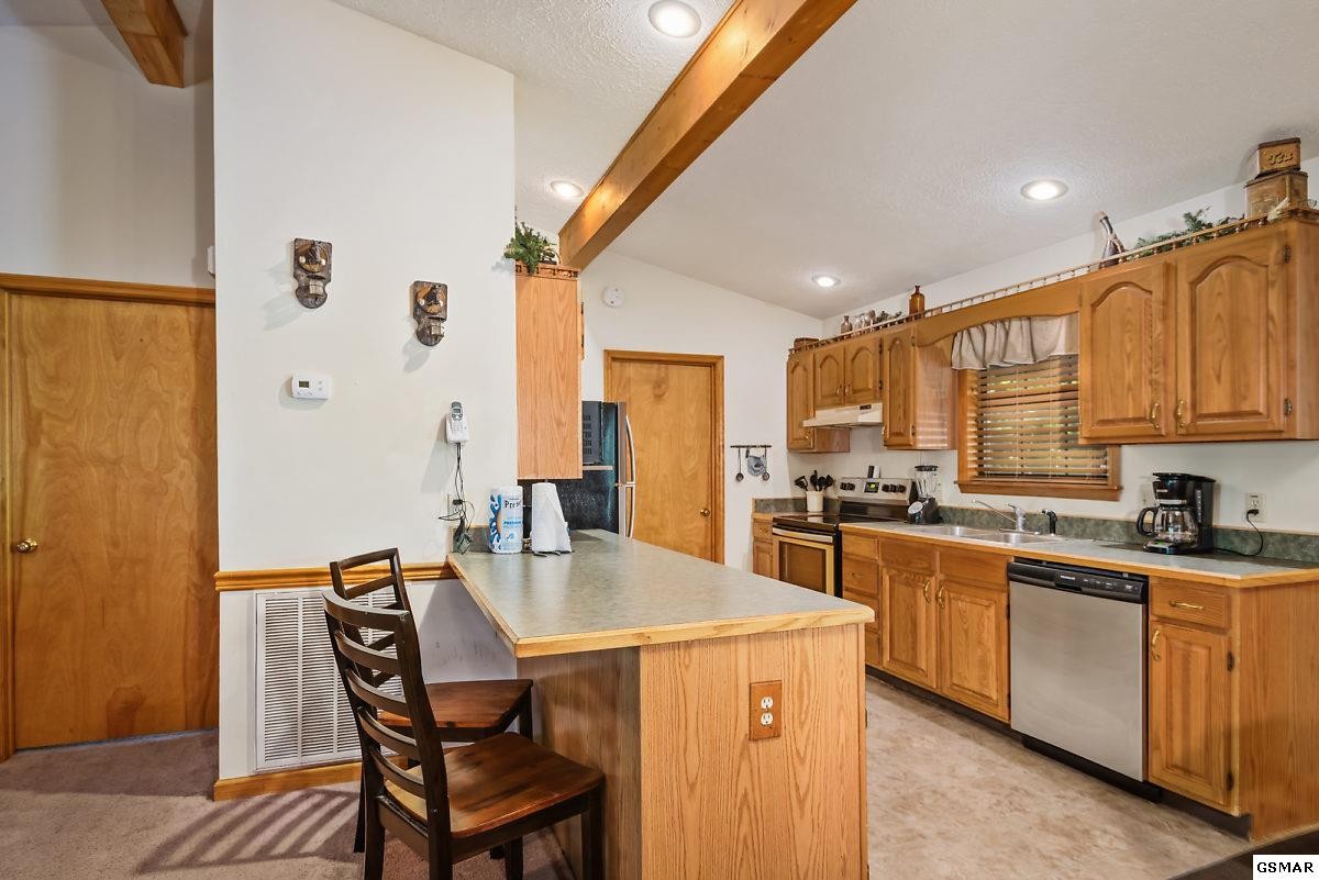 3354 Spring View Drive Sevierville, TN 37862 - Photo 13 of 36 Gallery Image 13