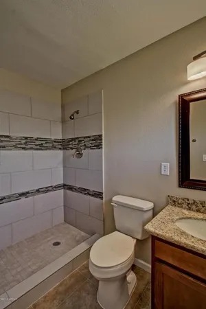 $3,995 | 1030 East Manhatton Drive, Tempe, AZ 85282