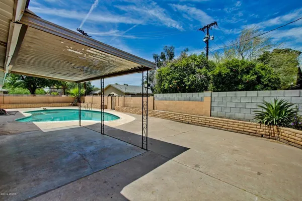 $4,200 | 1030 East Manhatton Drive, Tempe, AZ 85282