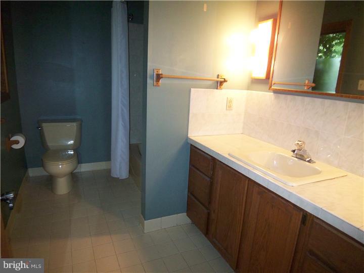 72 Fox Hill Road Doylestown, PA 18901 - Photo 19 of 25 Bathroom