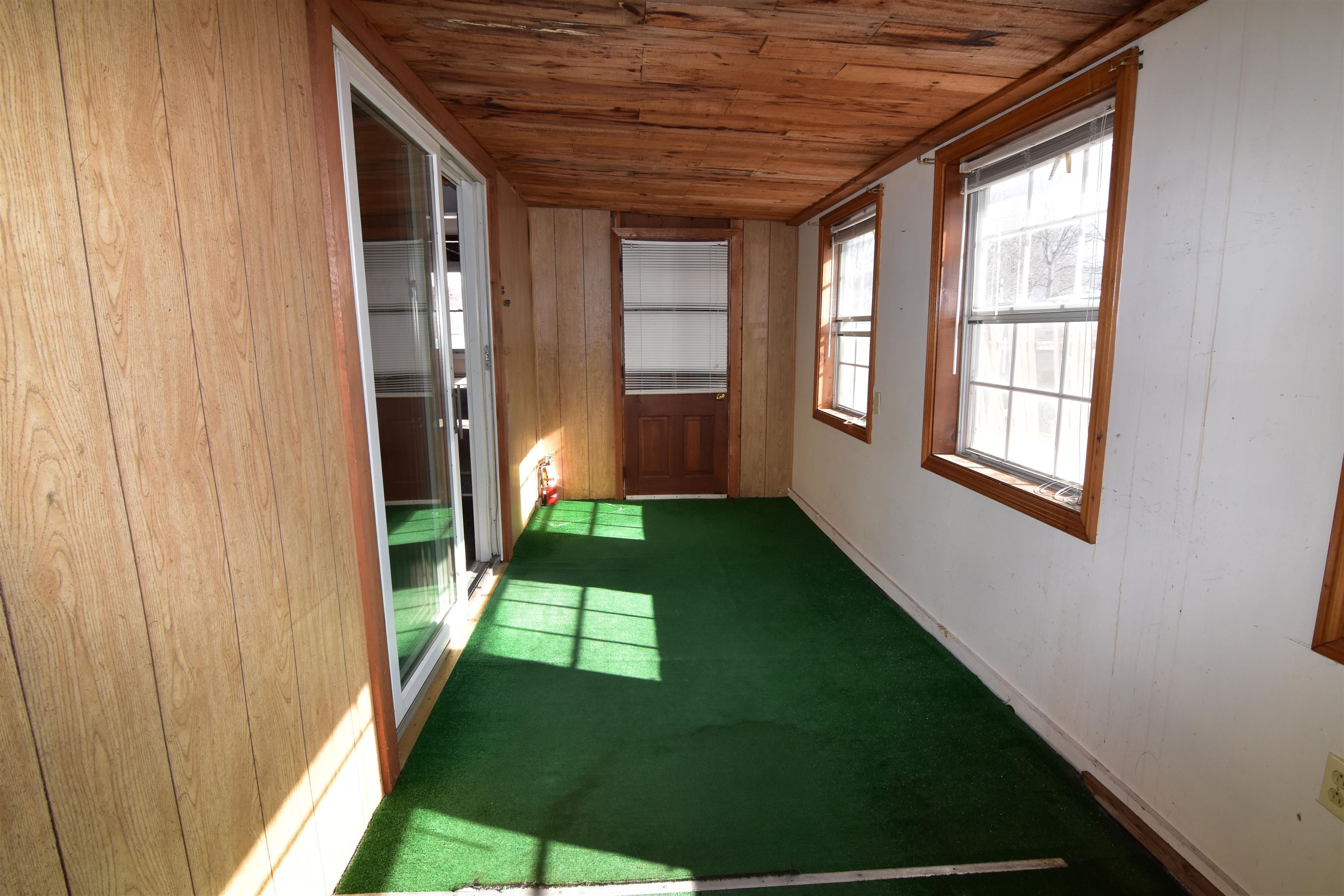 130 Lincoln Street Bennington, VT 05201 - Photo 18 of 40