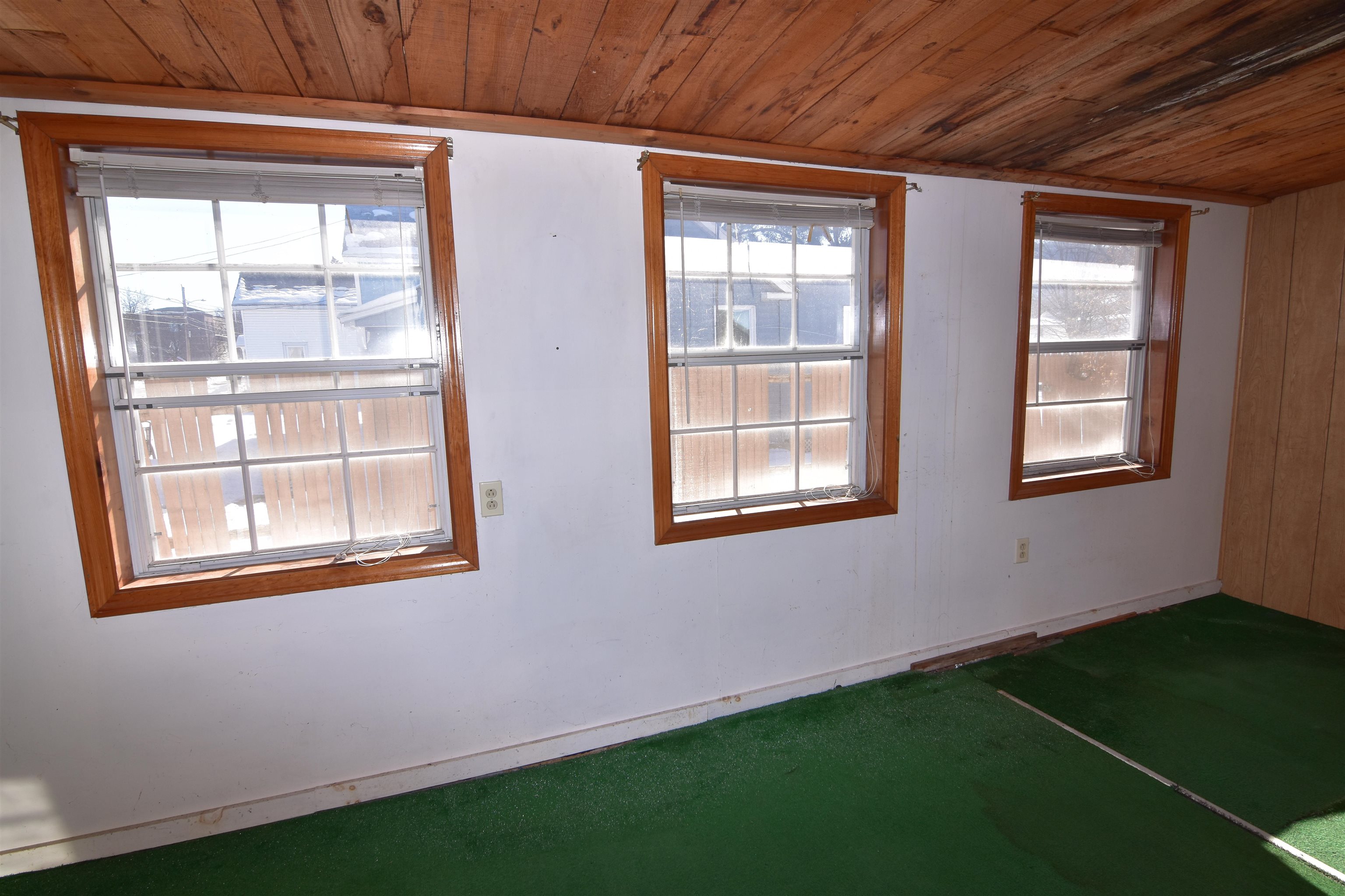 130 Lincoln Street Bennington, VT 05201 - Photo 19 of 40