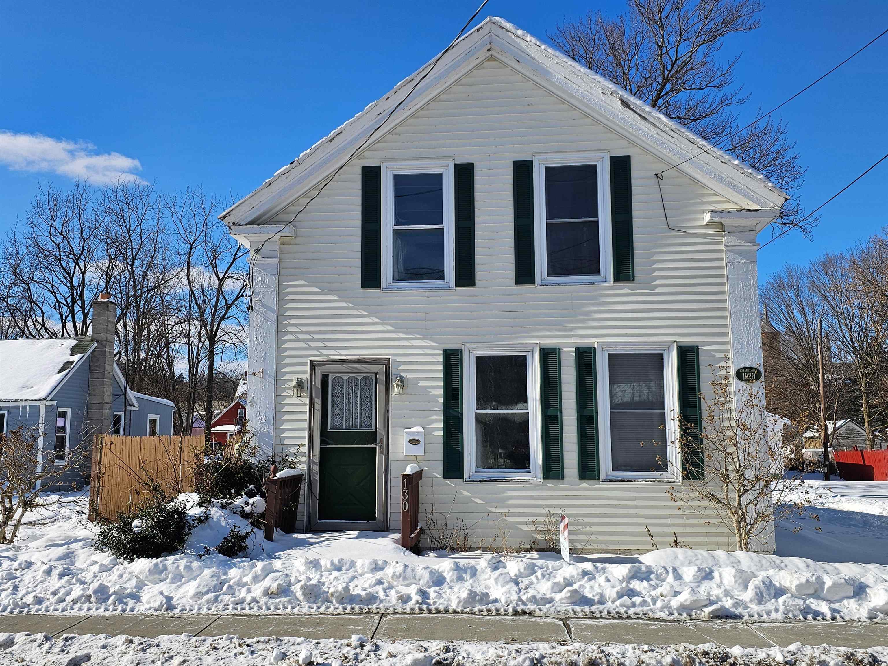 130 Lincoln Street Bennington, VT 05201 - Photo 2 of 40