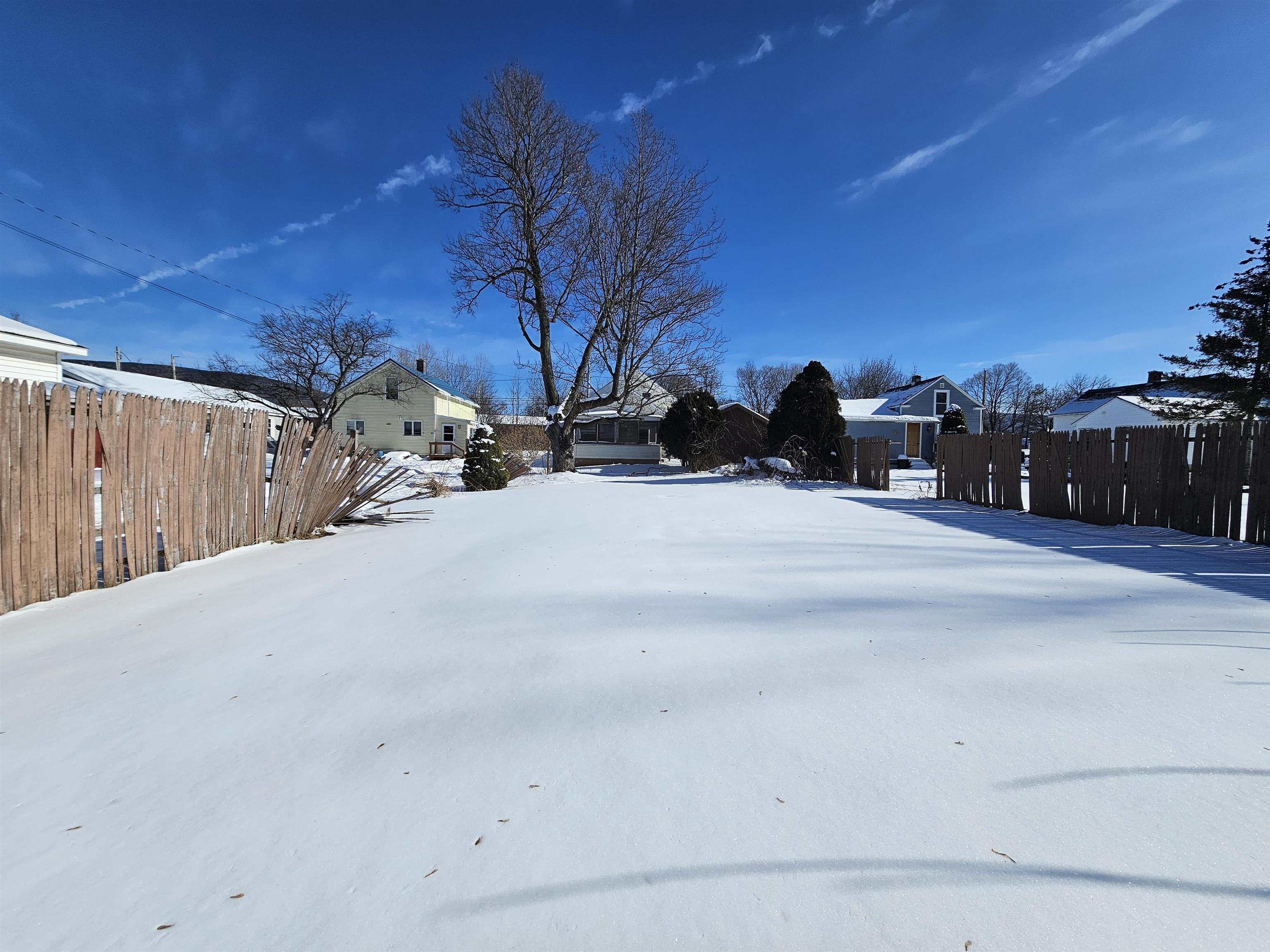 130 Lincoln Street Bennington, VT 05201 - Photo 4 of 40