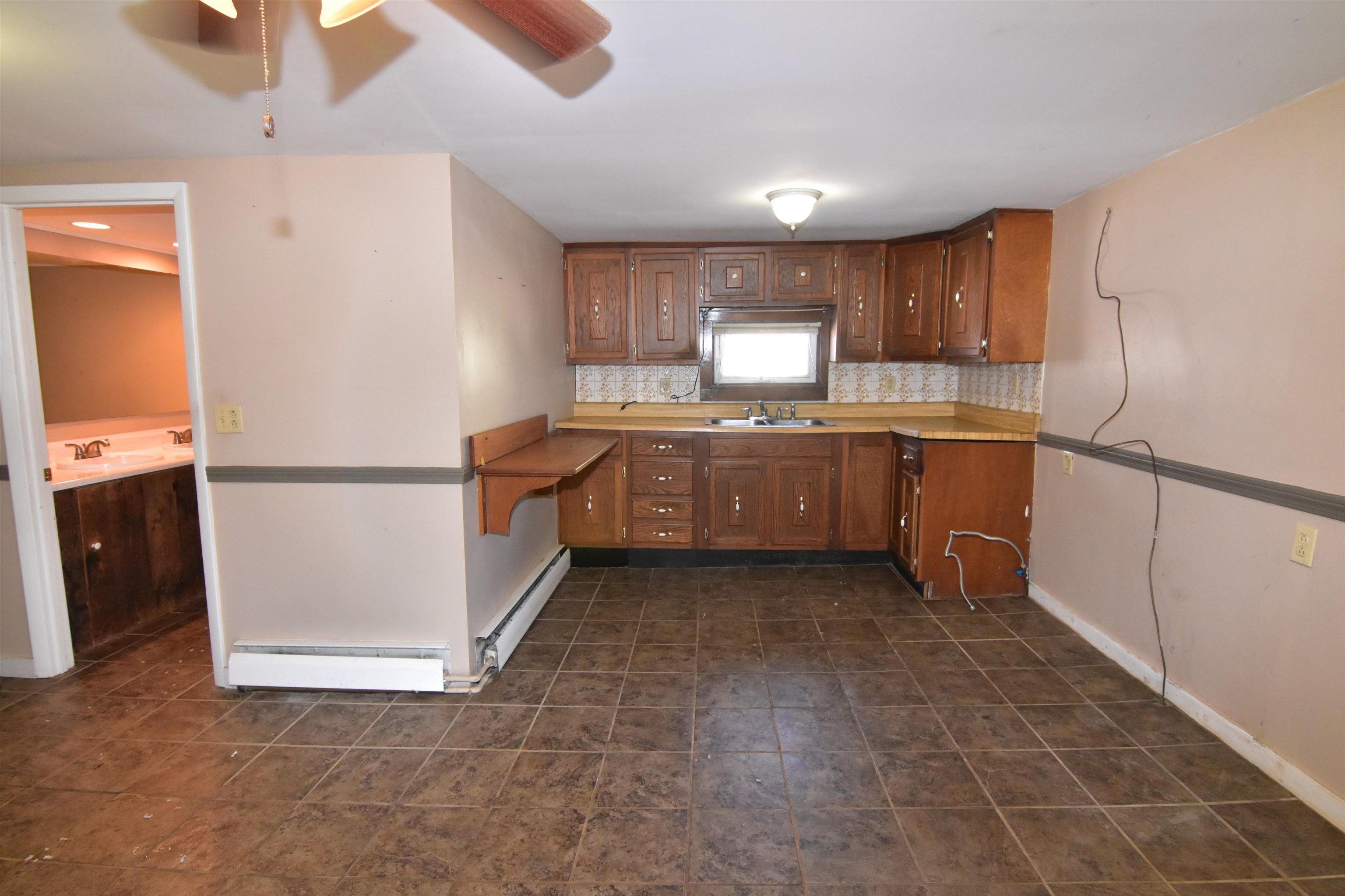 130 Lincoln Street Bennington, VT 05201 - Photo 6 of 40