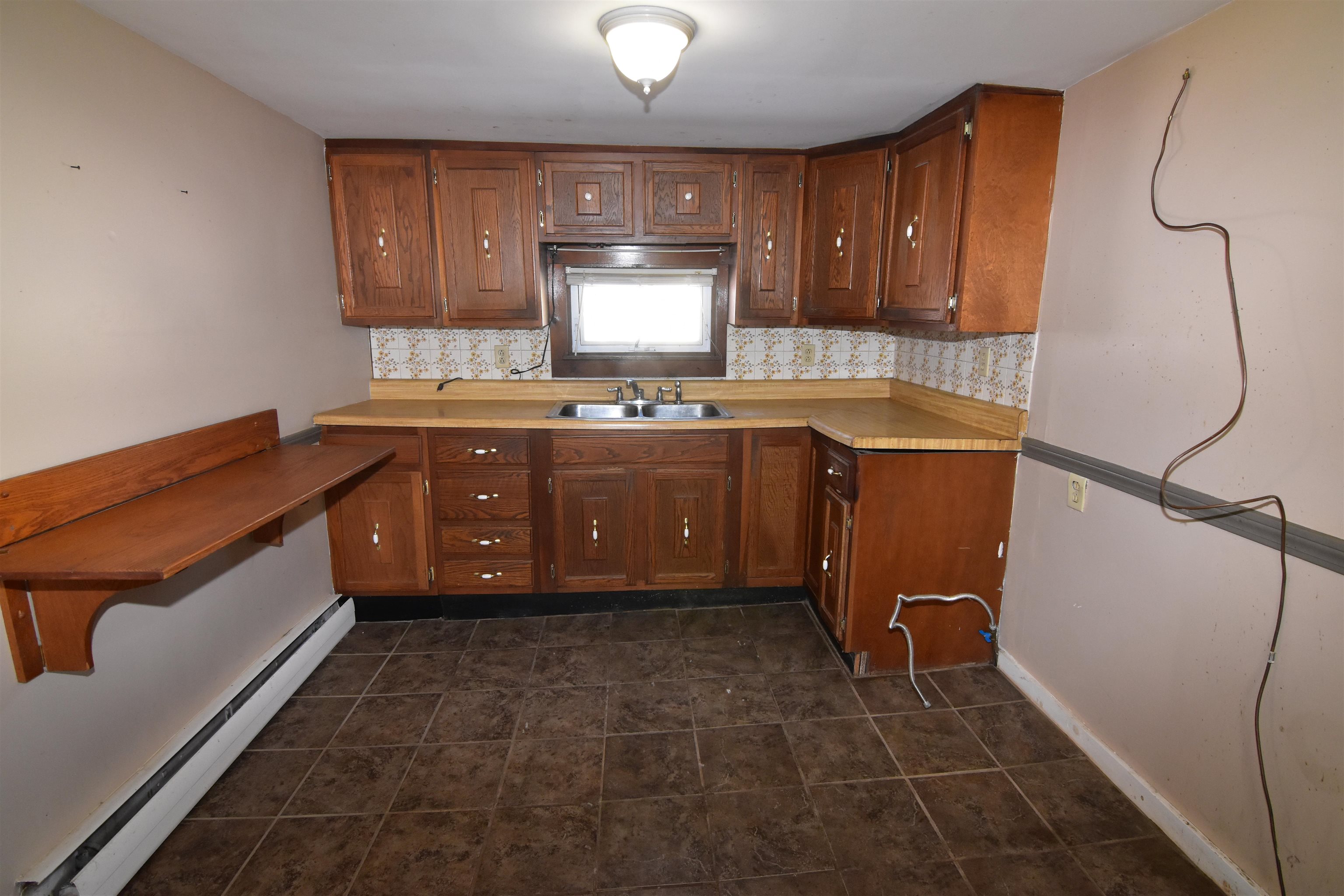 130 Lincoln Street Bennington, VT 05201 - Photo 7 of 40