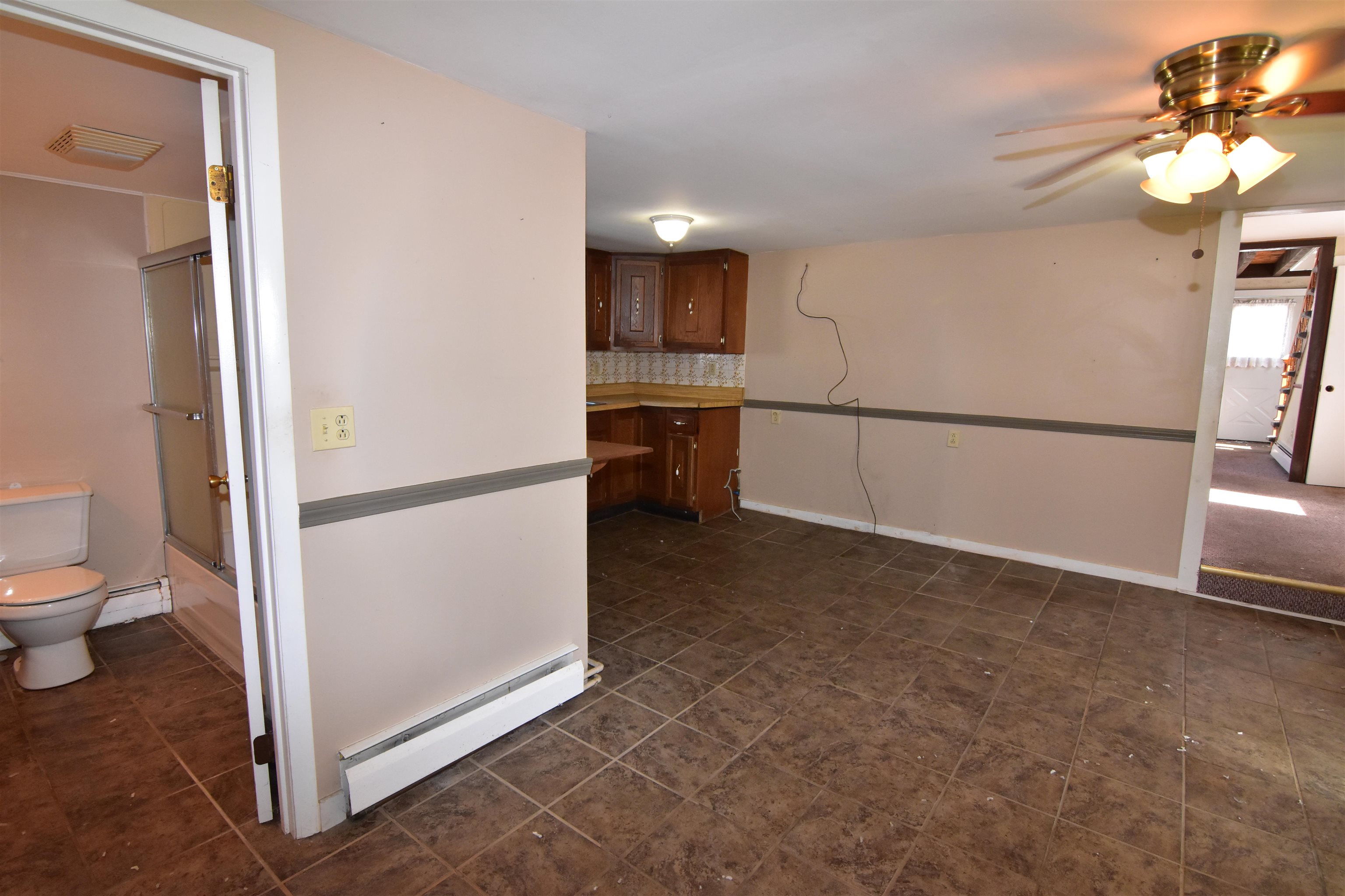 130 Lincoln Street Bennington, VT 05201 - Photo 8 of 40