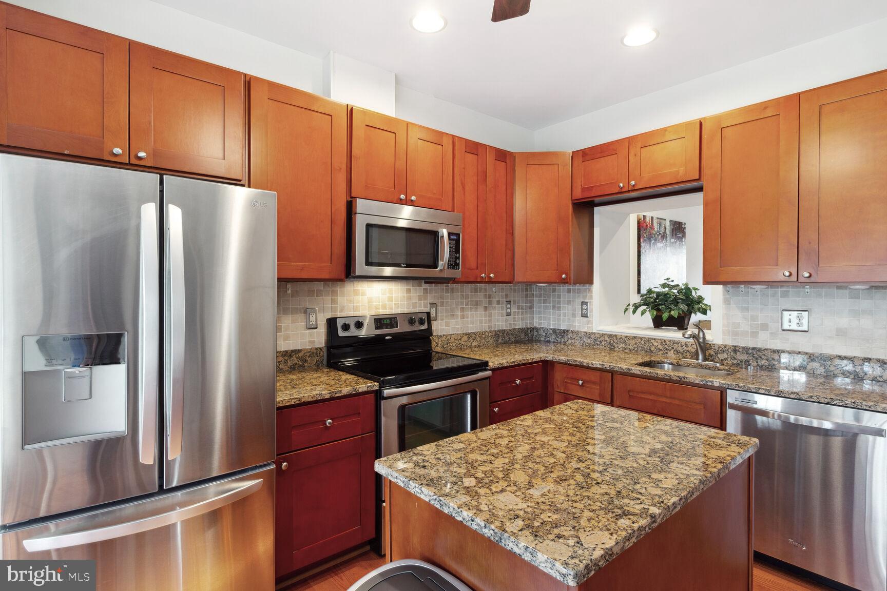 8427 Glad Rivers Row Columbia, MD 21045 - Photo 14 of 28 Gallery Image 14