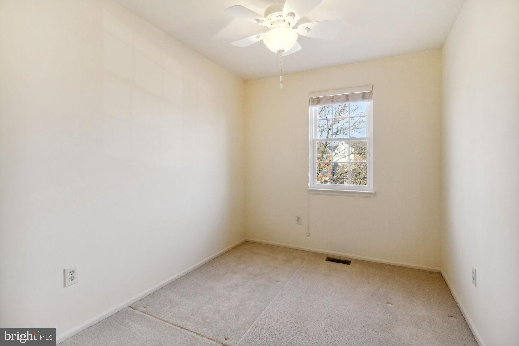 8427 Glad Rivers Row Columbia, MD 21045 - Photo 17 of 28 Gallery Image 17