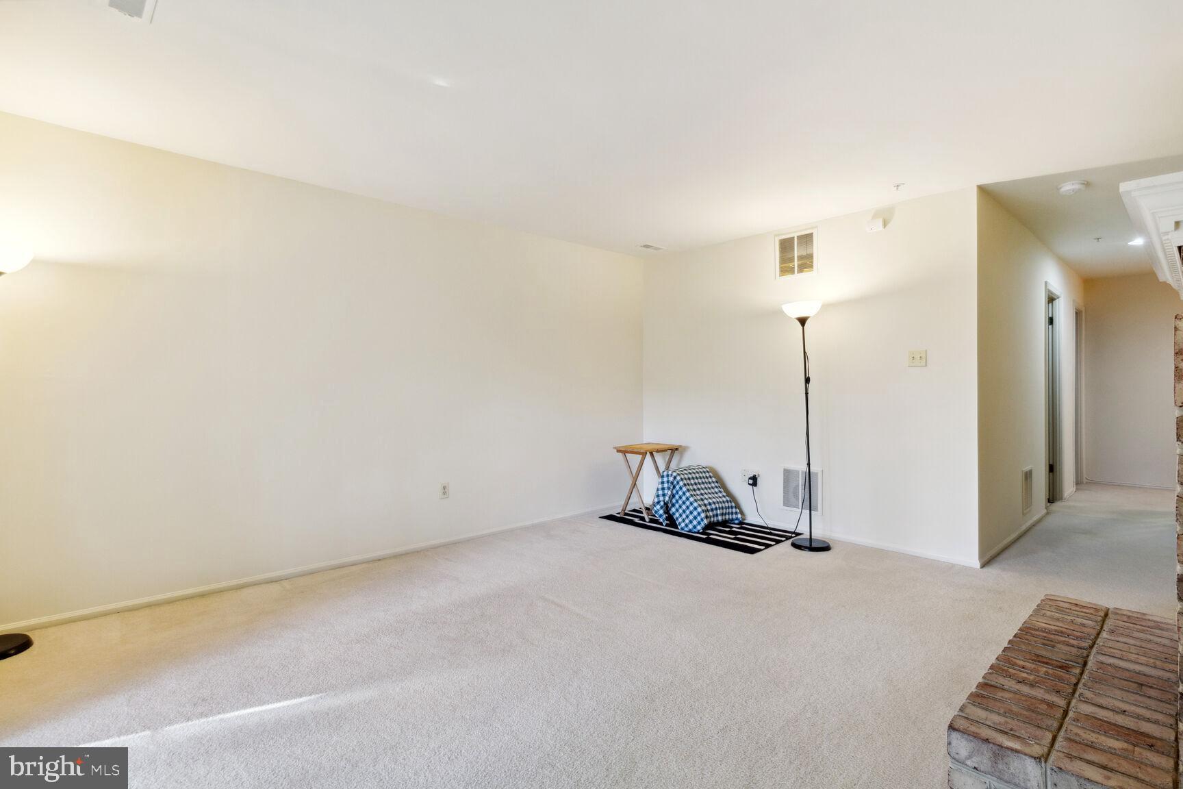 8427 Glad Rivers Row Columbia, MD 21045 - Photo 26 of 28 Gallery Image 26