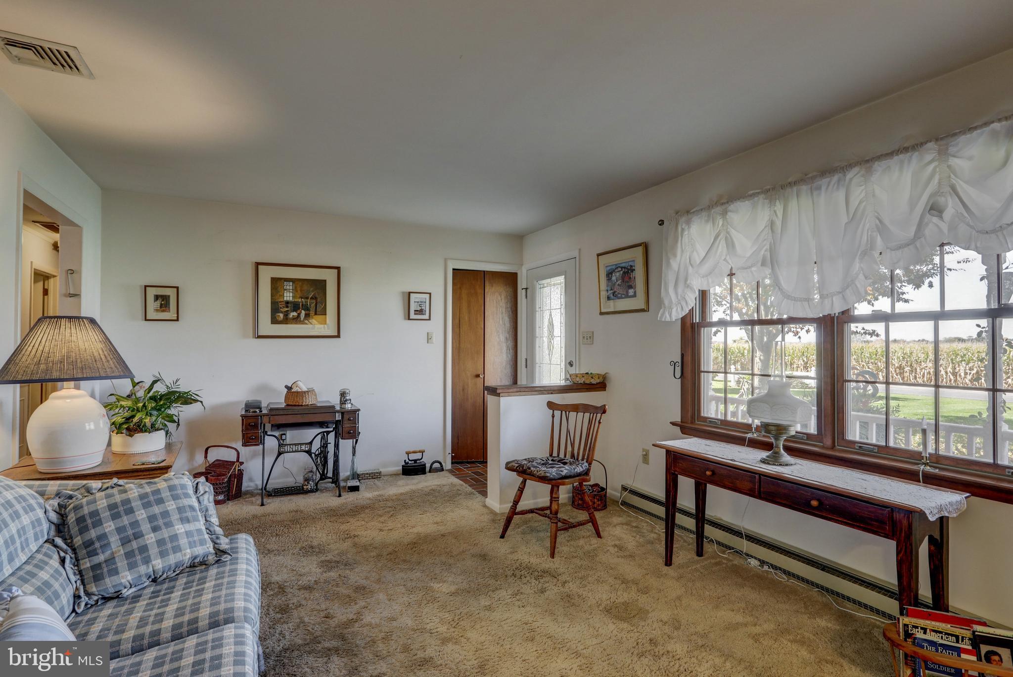 1071 East Meadow Road Manheim, PA 17545 - Photo 16 of 45