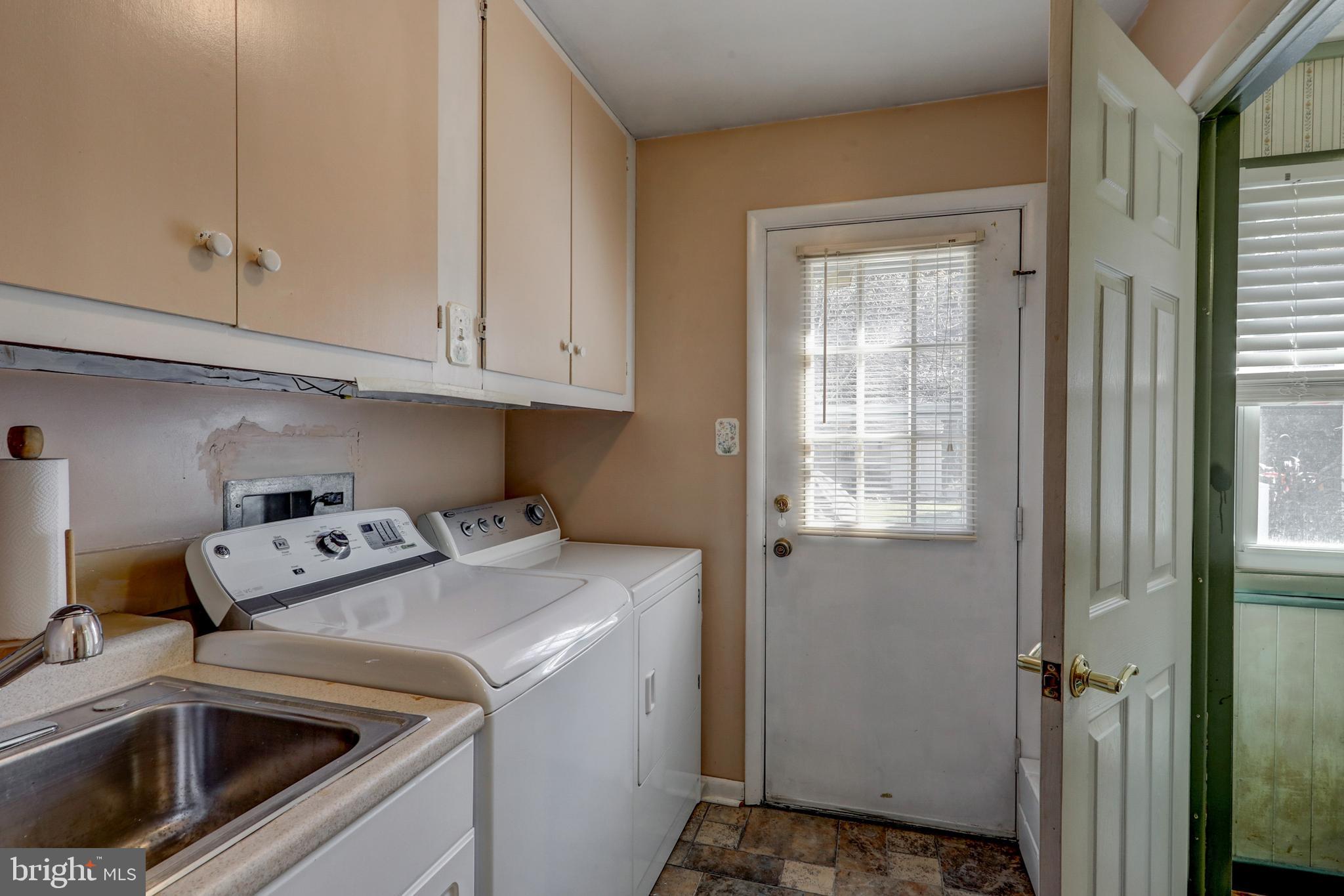 1071 East Meadow Road Manheim, PA 17545 - Photo 28 of 45