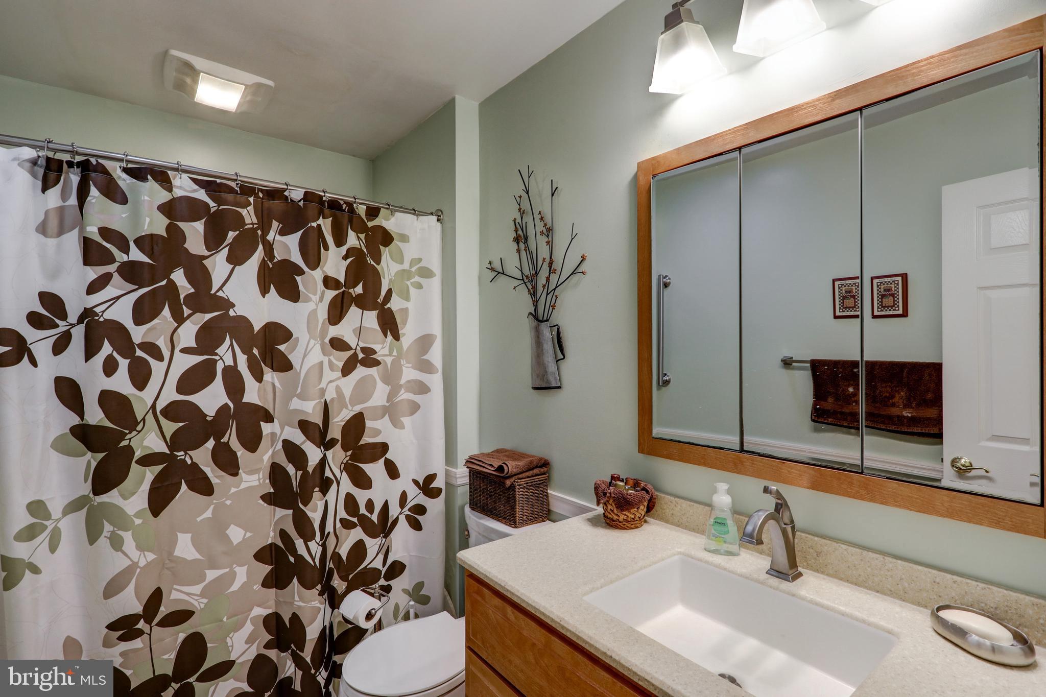 1071 East Meadow Road Manheim, PA 17545 - Photo 34 of 45