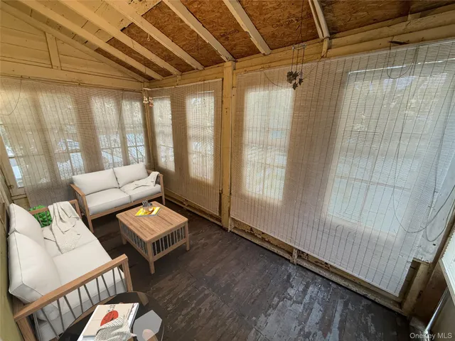 $299,500 | 14 Belvedere Street, Kingston, NY 12401