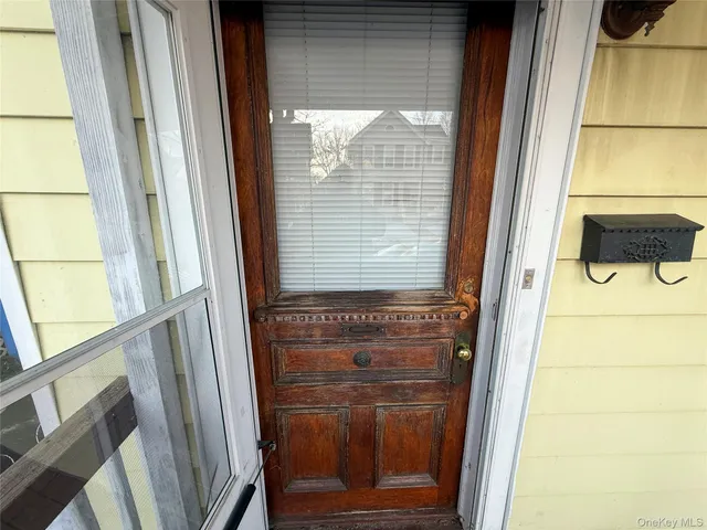 $299,500 | 14 Belvedere Street, Kingston, NY 12401