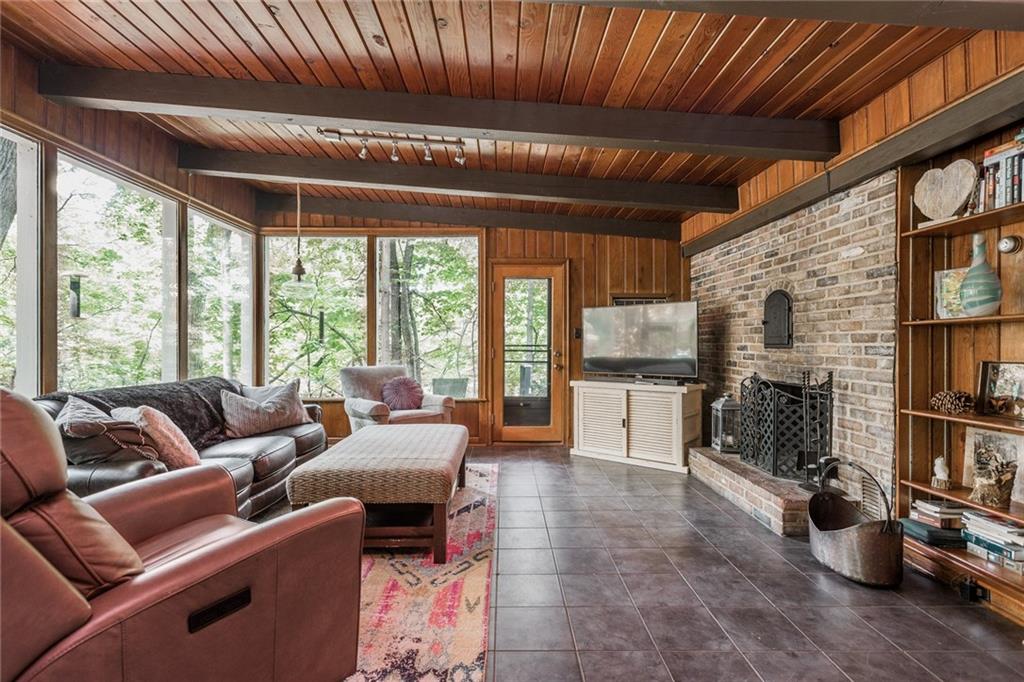8170 Lantern Road Indianapolis, IN 46256 - Photo 4 of 26 Gallery Image 4