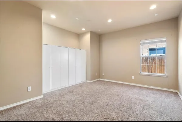 $2,200 | 120 Emory Fields Drive, Hutto, TX 78634