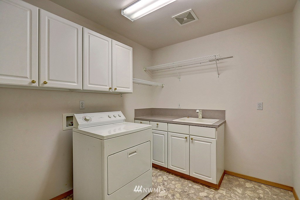 112 167th Place Southwest Bothell, WA 98012 - Photo 14 of 18