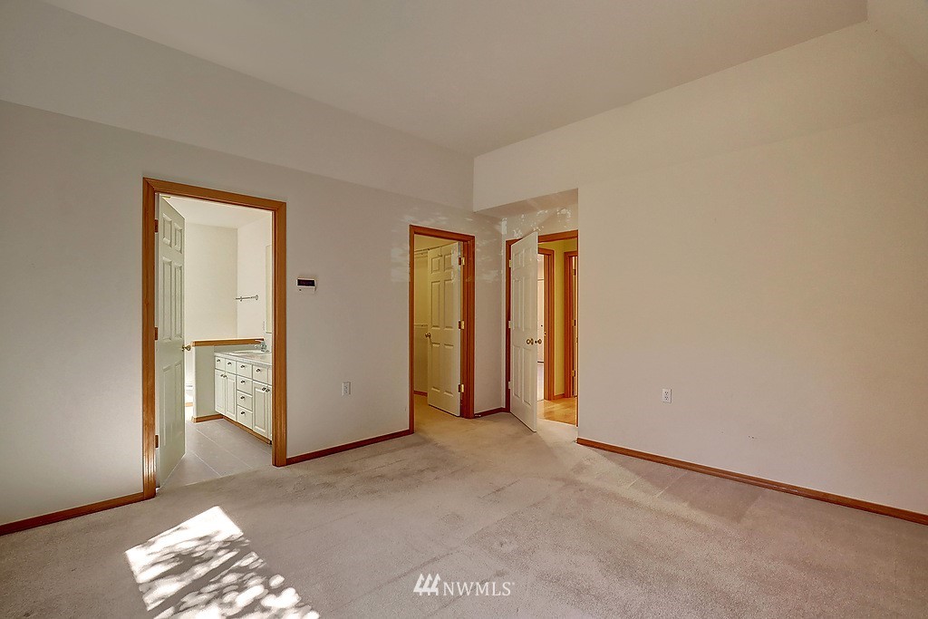 112 167th Place Southwest Bothell, WA 98012 - Photo 8 of 18