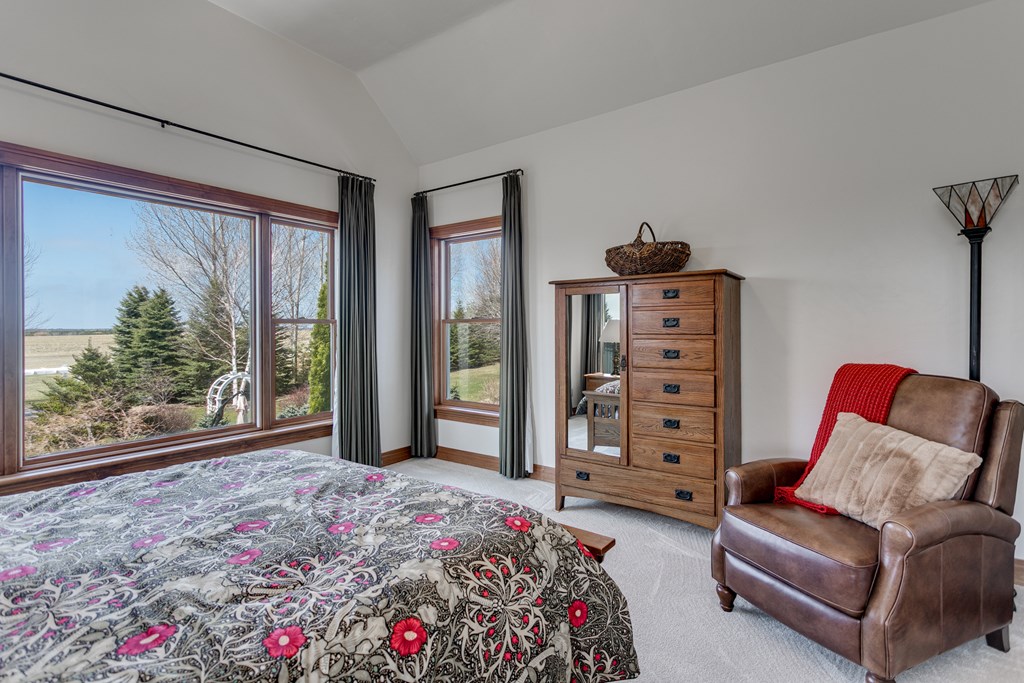 4951 Country View Road Sturgeon Bay, WI 54235 - Photo 18 of 77 Gallery Image 18