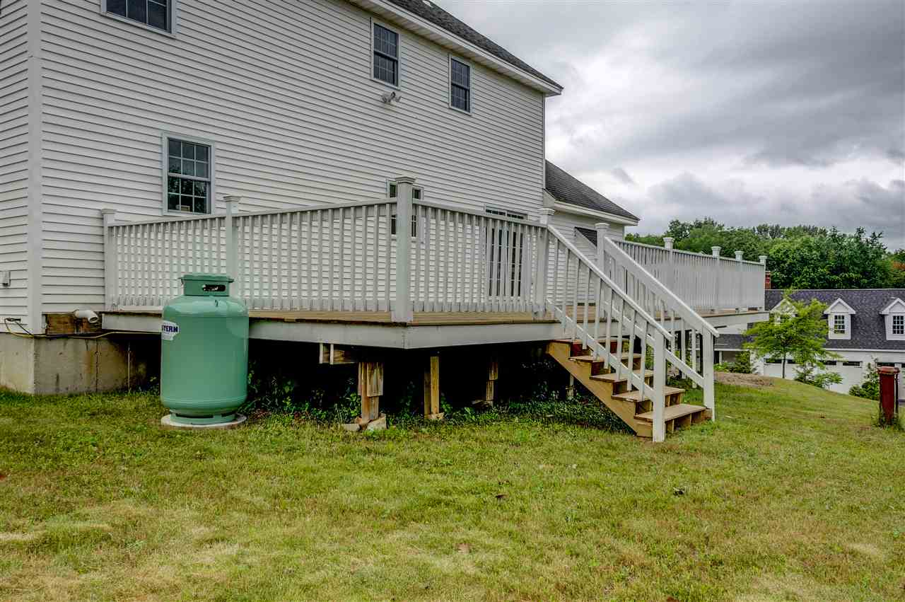 21 Gebig Road Nottingham, NH 03290 - Photo 4 of 40