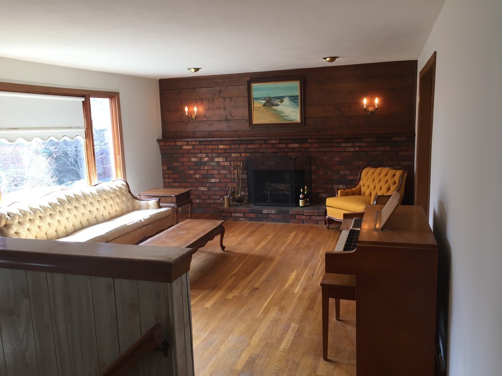 165 Pilgrim Road Braintree, MA 02184 - Photo 3 of 23 Gallery Image 3