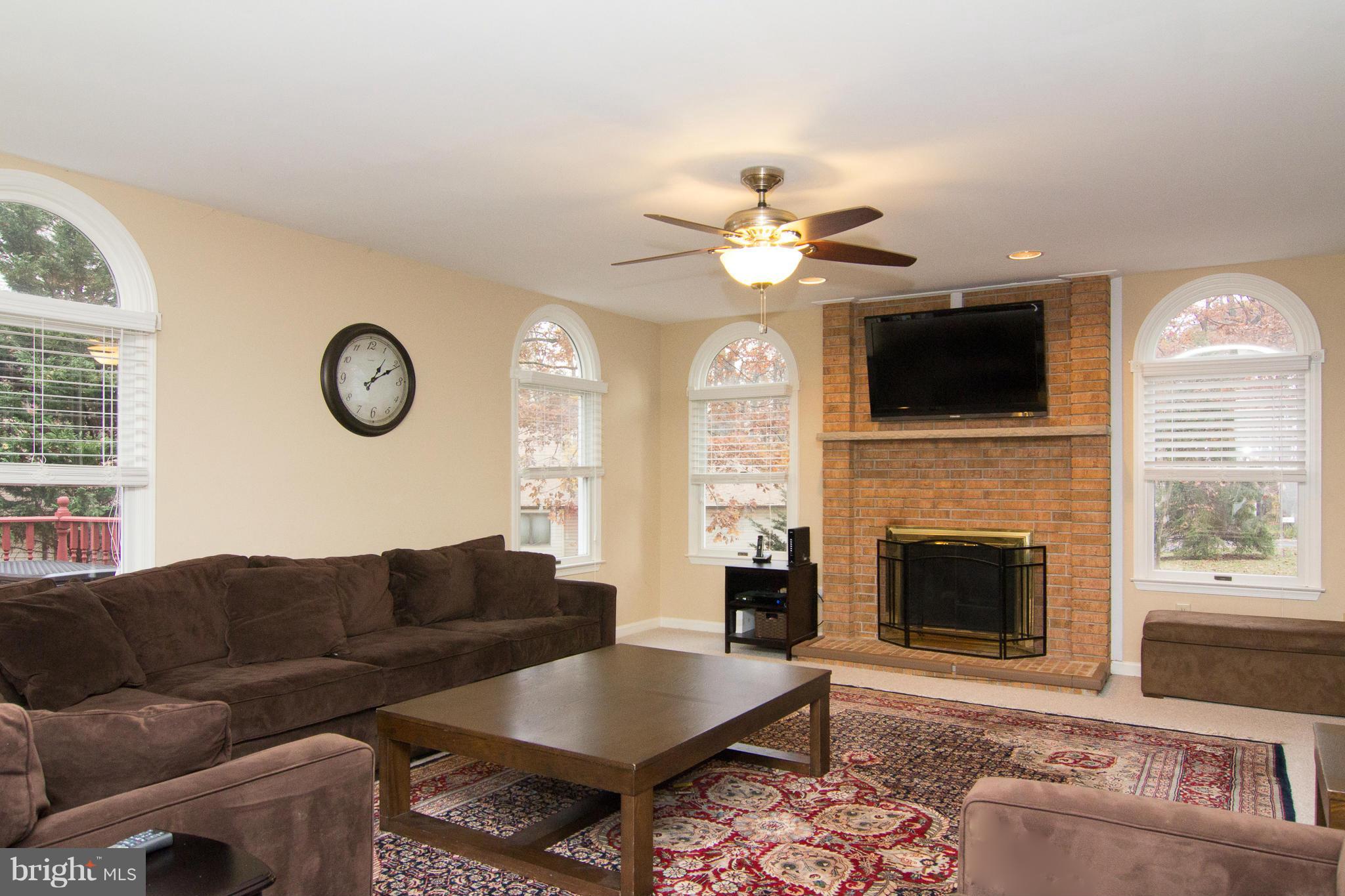 1620 Bennett Road Eldersburg, MD 21784 - Photo 7 of 28 Family Room