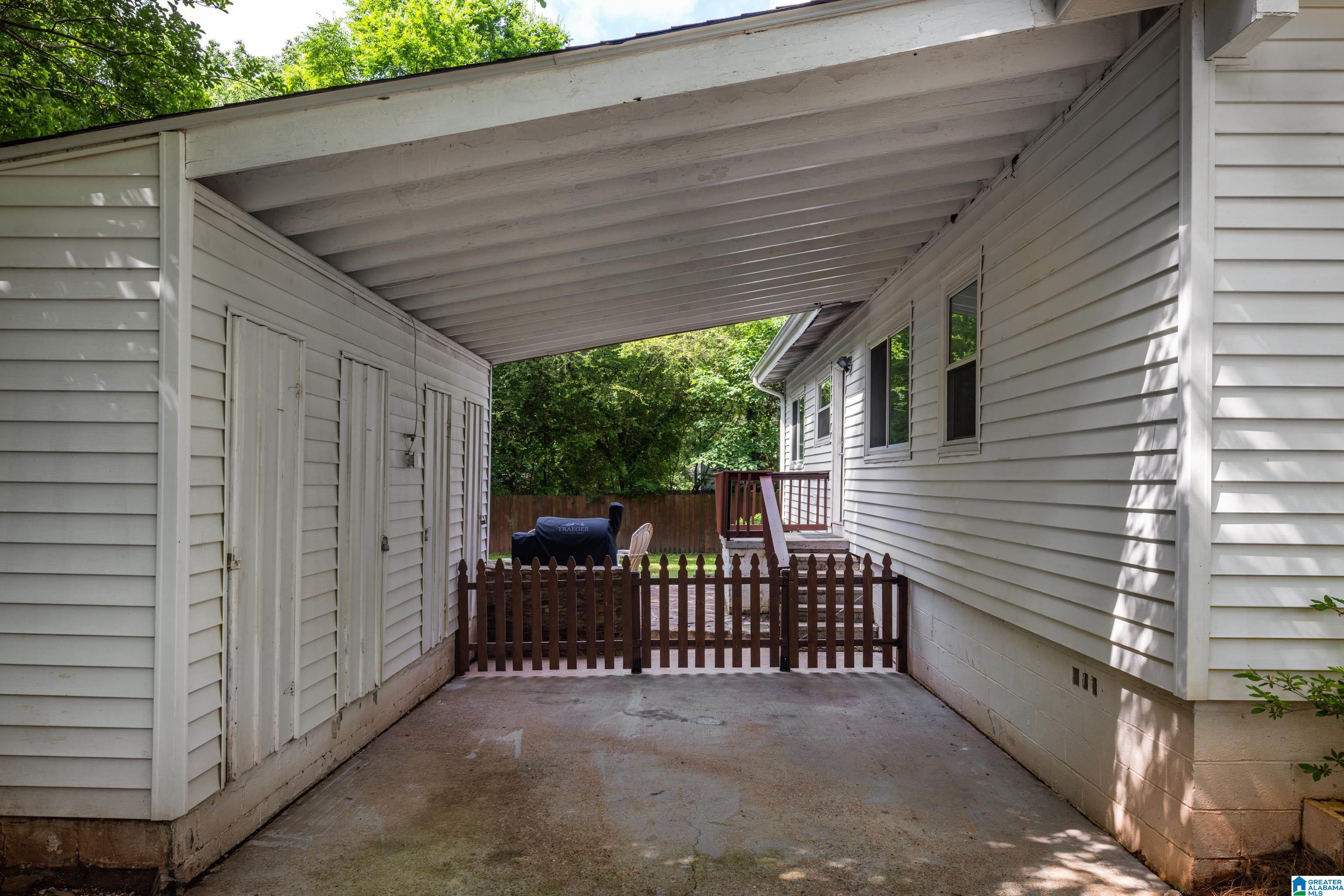 1345 Cresthill Road Birmingham, AL 35213 - Photo 31 of 34