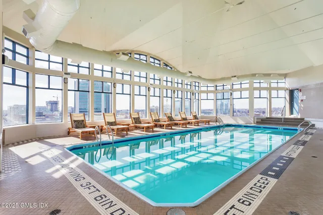 $485,888 | 25 Forest Street, Unit 11M, Stamford, CT 06901