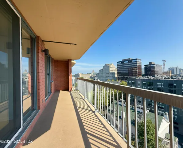 $485,888 | 25 Forest Street, Unit 11M, Stamford, CT 06901