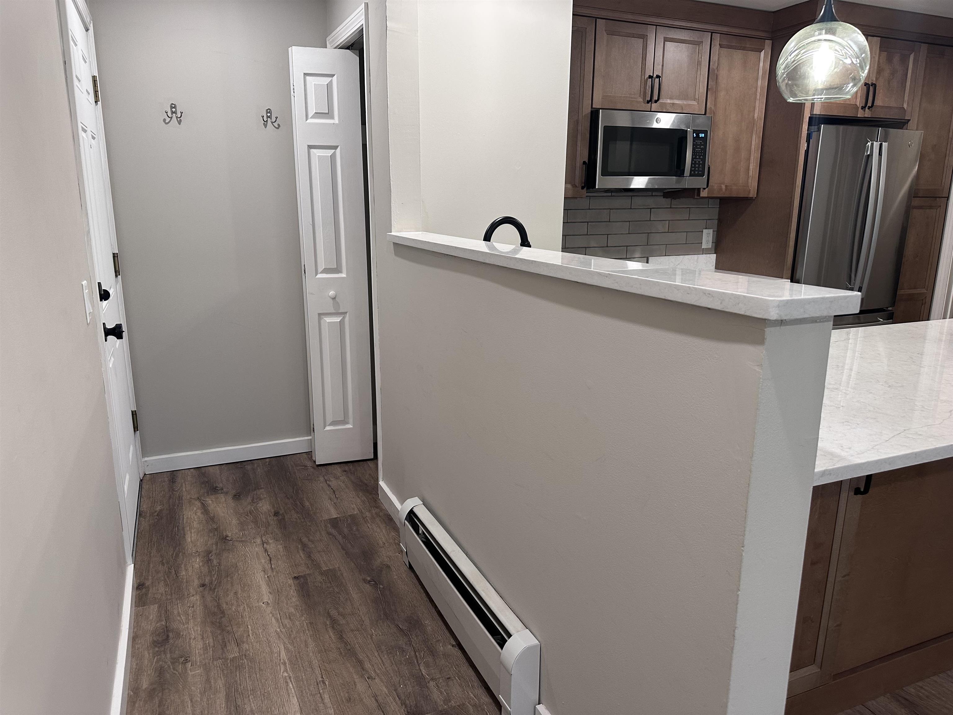 30 Wolf Road, Unit 612 Lebanon, NH 03766 - Photo 12 of 37