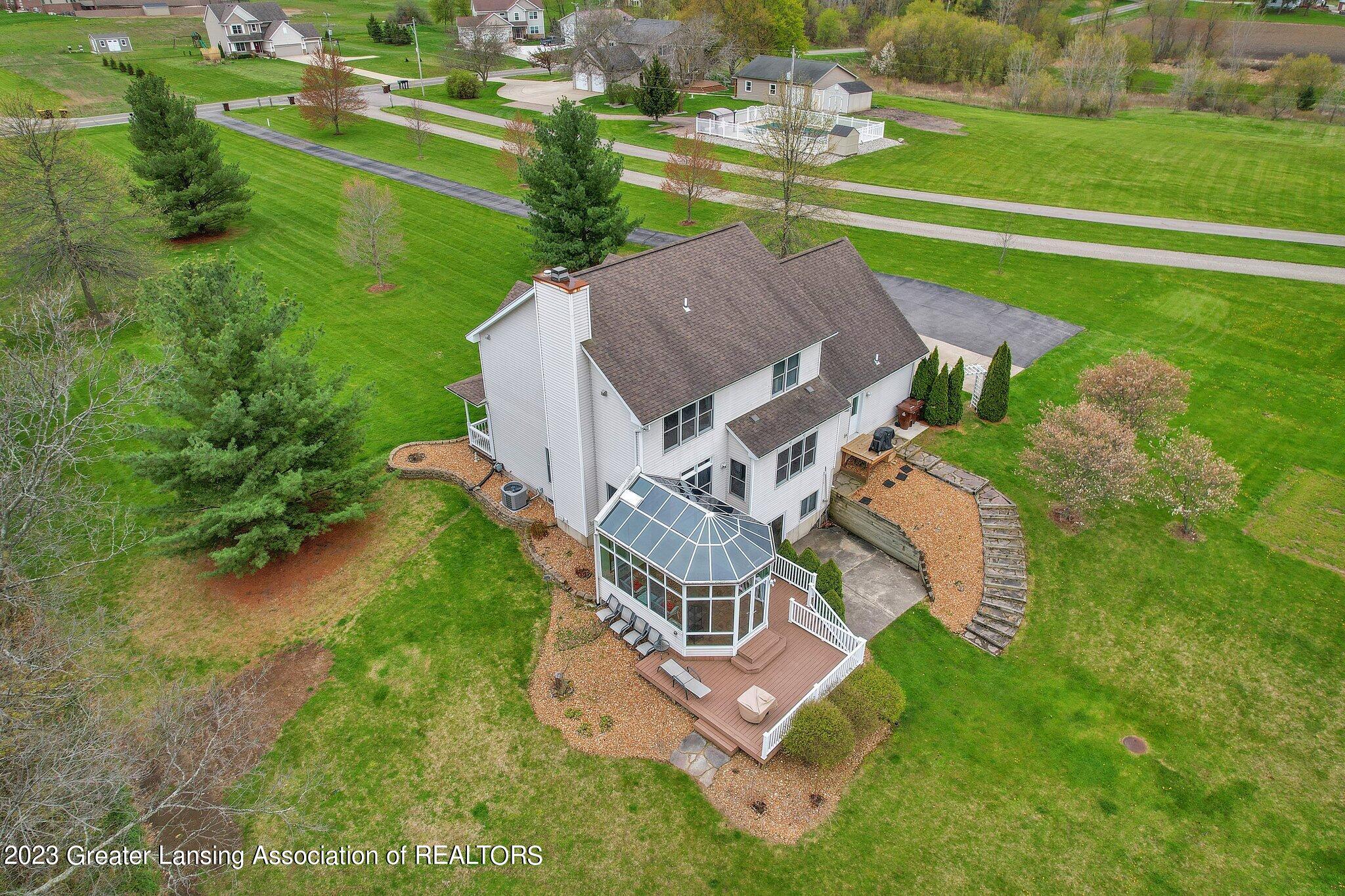 4800 West Howe Road Dewitt, MI 48820 - Photo 11 of 61 11-web-or-mls-Open Ended Media-10