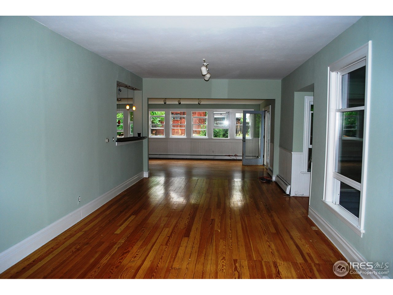 2029 Mapleton Avenue Boulder, CO 80304 - Photo 4 of 13 Gallery Image 4