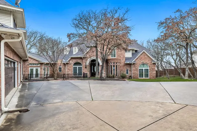 $2,195,000 | 1180 Emerald Sound Boulevard, Oak Point, TX 75068