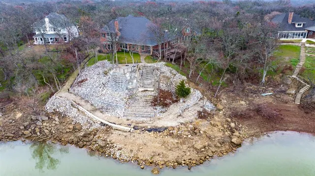 $2,195,000 | 1180 Emerald Sound Boulevard, Oak Point, TX 75068
