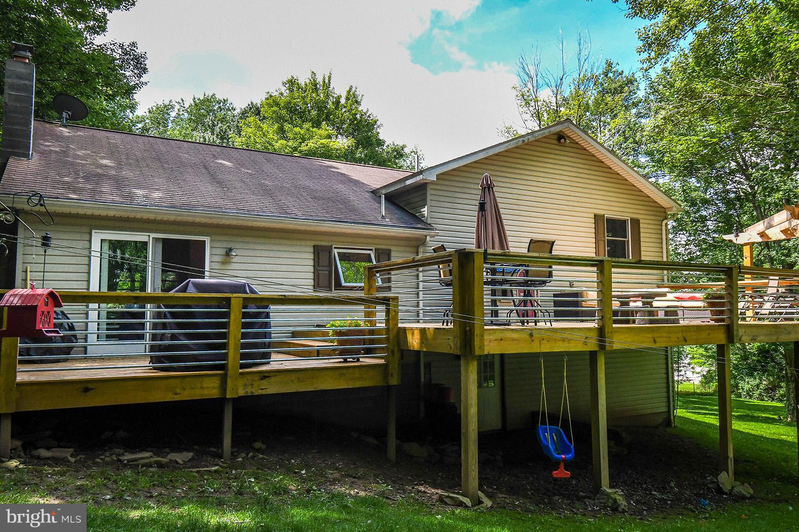 213 Fratz Road Accident, MD 21520 - Photo 3 of 30 Exterior (Rear)