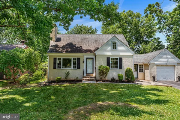 $379,000 | 42 Park Avenue, Lansdale, PA 19446