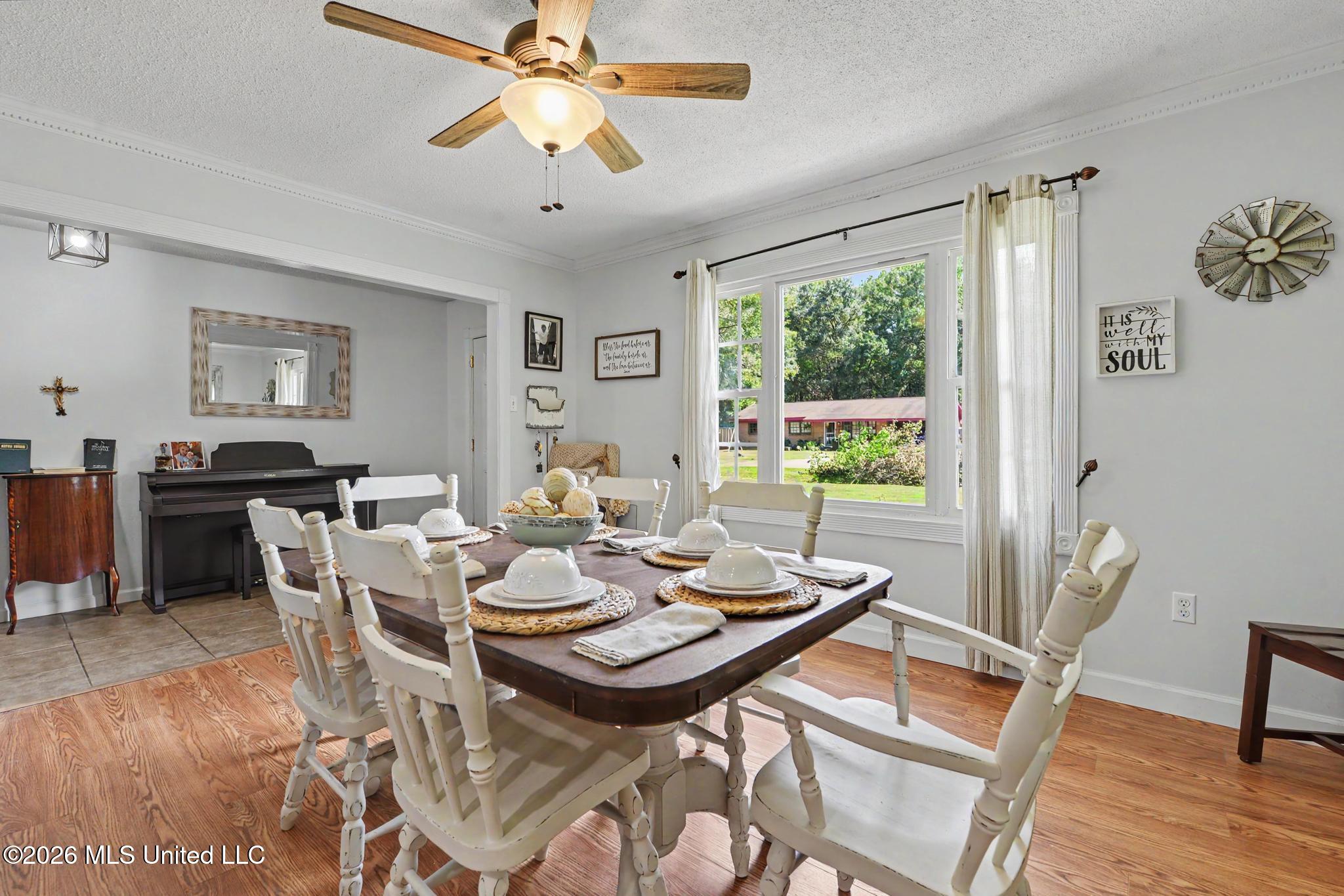 4317 Cunningham Road Moss Point, MS 39562 - Photo 11 of 29 011
