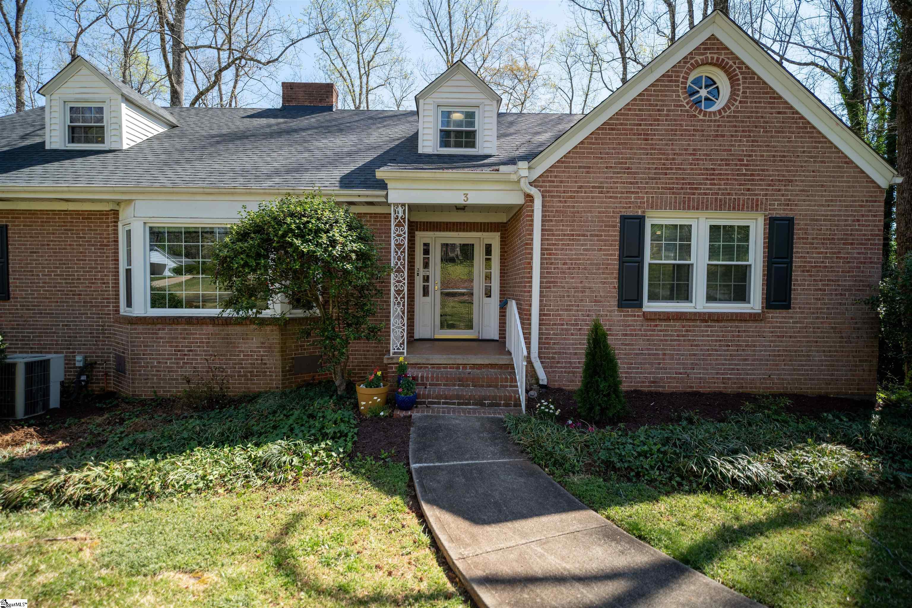 3 Hermitage Road Greenville, SC 29615 - Photo 1 of 50 Gallery Image 1