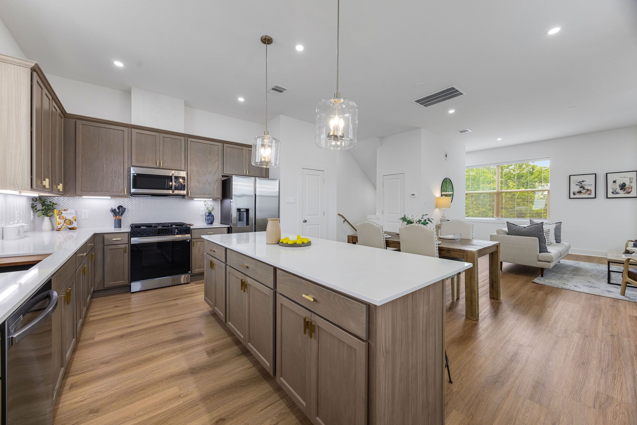 1648 West Tidwell Road Houston, TX 77091 - Photo 12 of 20